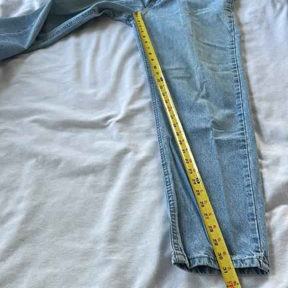 ⭐️ Faded Glory vintage light wash denim jeans high rise women 12